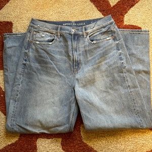American Eagle Baggy Jean